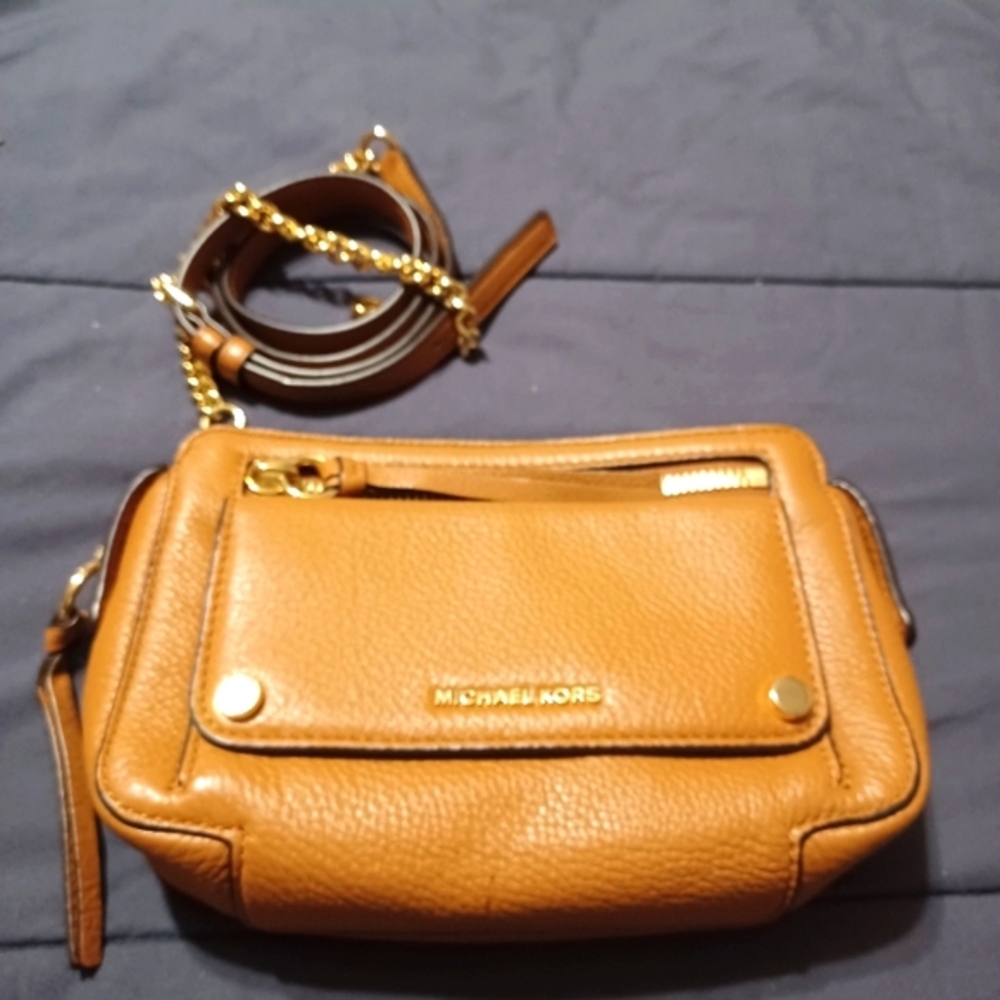 MICHAEL KORS leather crossbody
